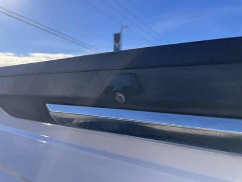 Used 2019 Ford F250 Lariat image 5