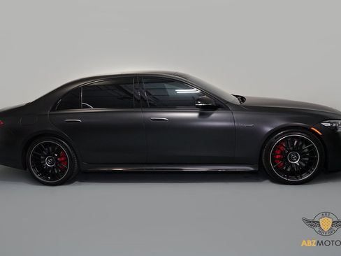 Used 2025 Mercedes-Benz S 63 AMG S image 4