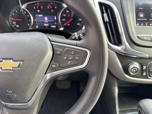 Used 2023 Chevrolet Equinox LS w/ LS Convenience Package image 24