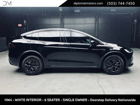 Used 2024 Tesla Model X AWD/4WD image 7
