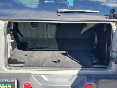 Used 2023 Jeep Wrangler Sahara w/ Cold Weather Group image 31