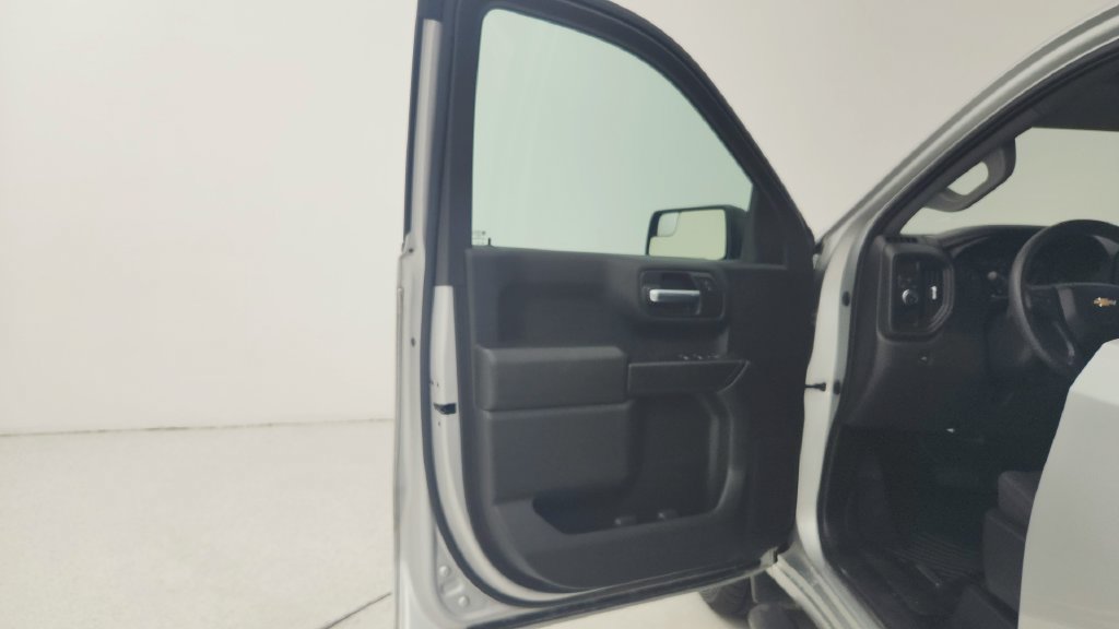 Used 2020 Chevrolet Silverado 1500 Custom w/ Custom Value Package RWD image 20