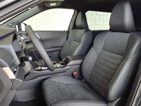 New 2026 Mitsubishi Outlander LE FWD image 4