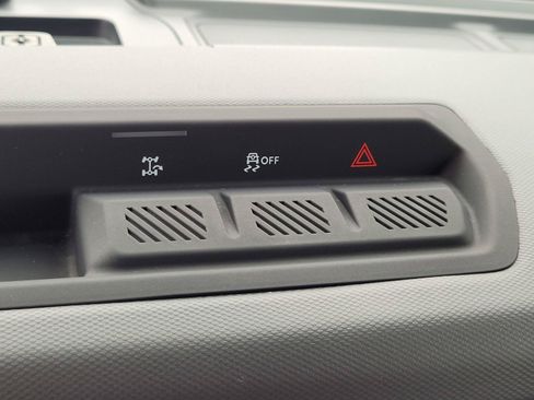 Used 2024 Ford Bronco Big Bend AWD/4WD image 15