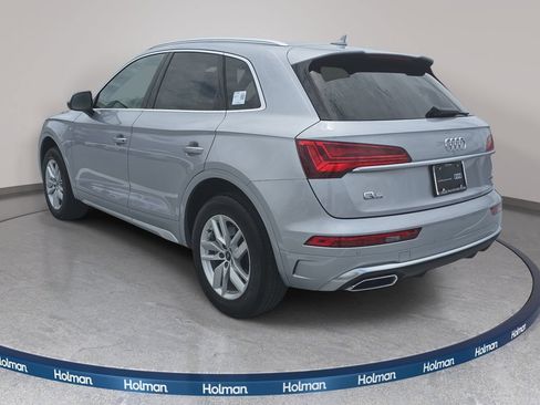 Certified 2023 Audi Q5 2.0T Premium w/ Convenience Package AWD/4WD image 9