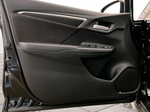 Used 2018 Honda Fit Sport image 22
