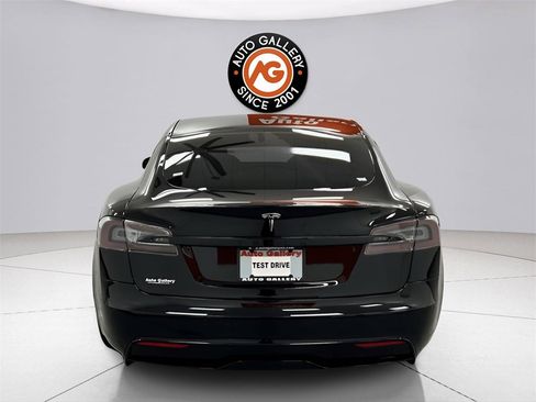 Used 2022 Tesla Model S image 6