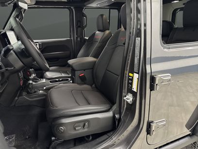 New 2026 Jeep Wrangler Unlimited Rubicon w/ Steel Bumper Group