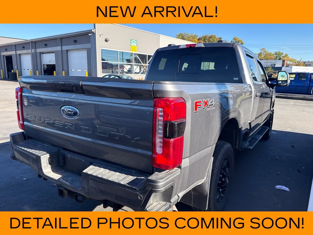 Used 2024 Ford F250 XL w/ STX Appearance Package AWD/4WD image 4