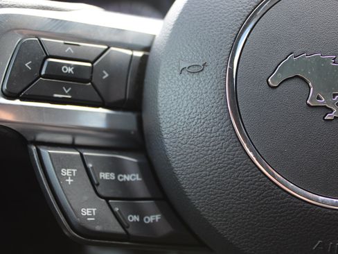 Used 2017 Ford Mustang GT w/ GT Performance Package image 18