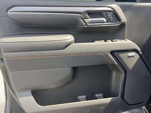Certified 2025 GMC Sierra 2500 AT4 AWD/4WD image 14