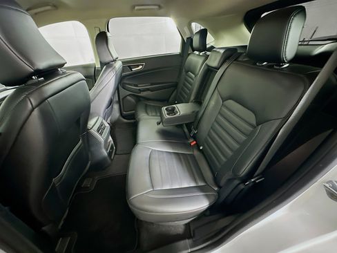 Used 2024 Ford Edge SEL image 27