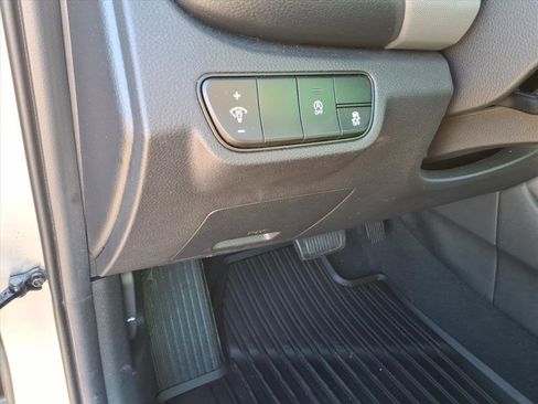 Used 2026 Kia Seltos LX AWD/4WD image 22