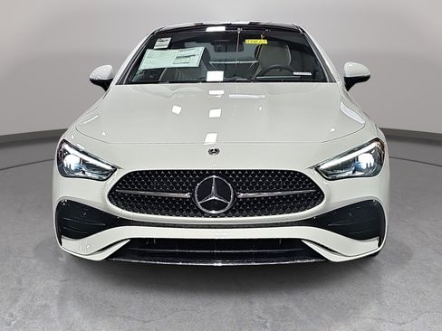 Used 2026 Mercedes-Benz CLE 300 4MATIC Coupe image 2