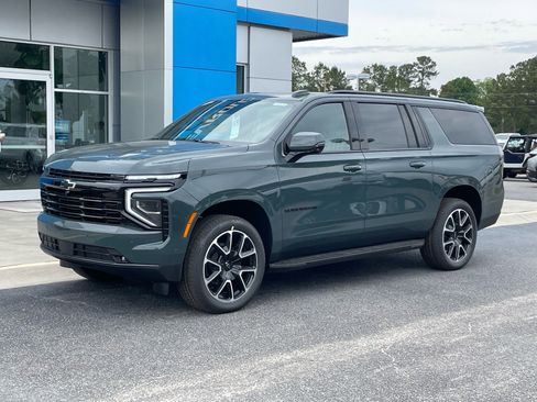 New 2026 Chevrolet Suburban RST w/ Comfort Package RWD image 1