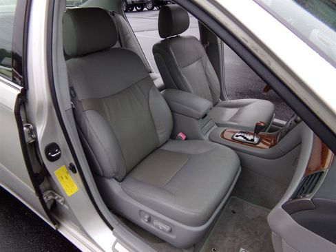 Used 2005 Lexus ES 330 image 29