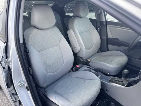 Used 2017 Hyundai Accent SE image 19