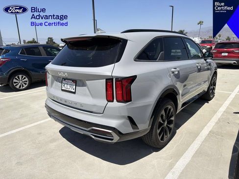 Used 2022 Kia Sorento SX FWD image 16