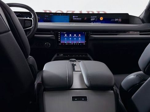 New 2025 Lincoln Navigator Reserve w/ Jet Appearance Package AWD/4WD image 27