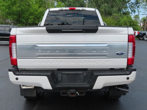 Used 2017 Ford F350 Platinum w/ Platinum Ultimate Package AWD/4WD image 5