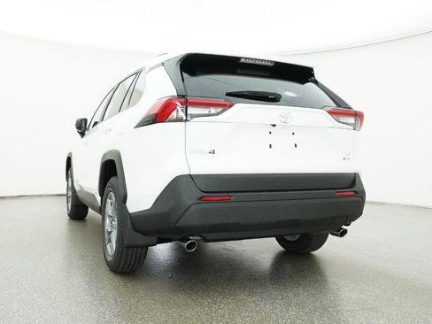 New 2025 Toyota RAV4 LE image 15