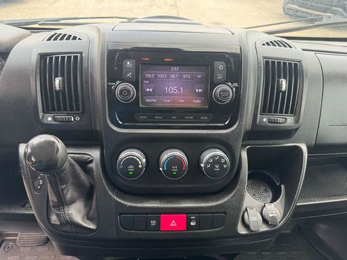 Used 2021 RAM ProMaster 2500 FWD image 25