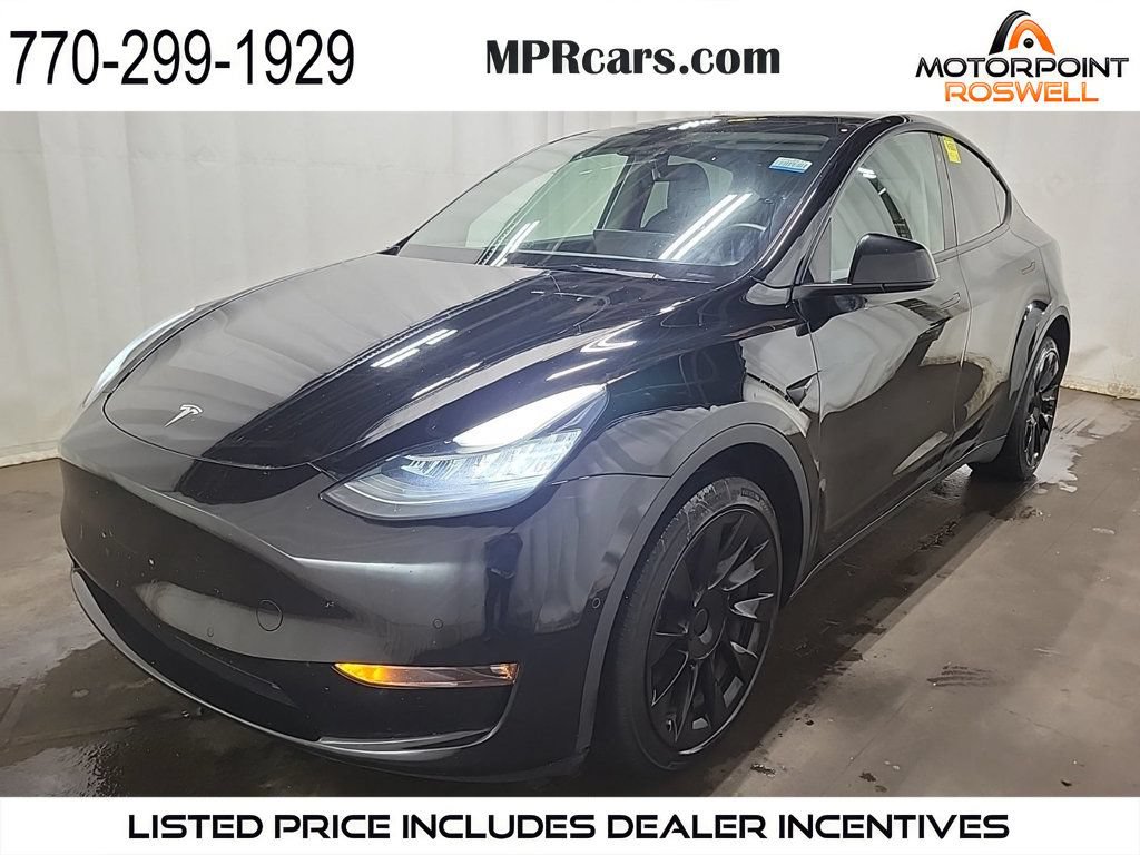 Used 2022 Tesla Model Y Long Range AWD/4WD image 1