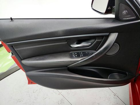 Used 2016 BMW M3 image 22