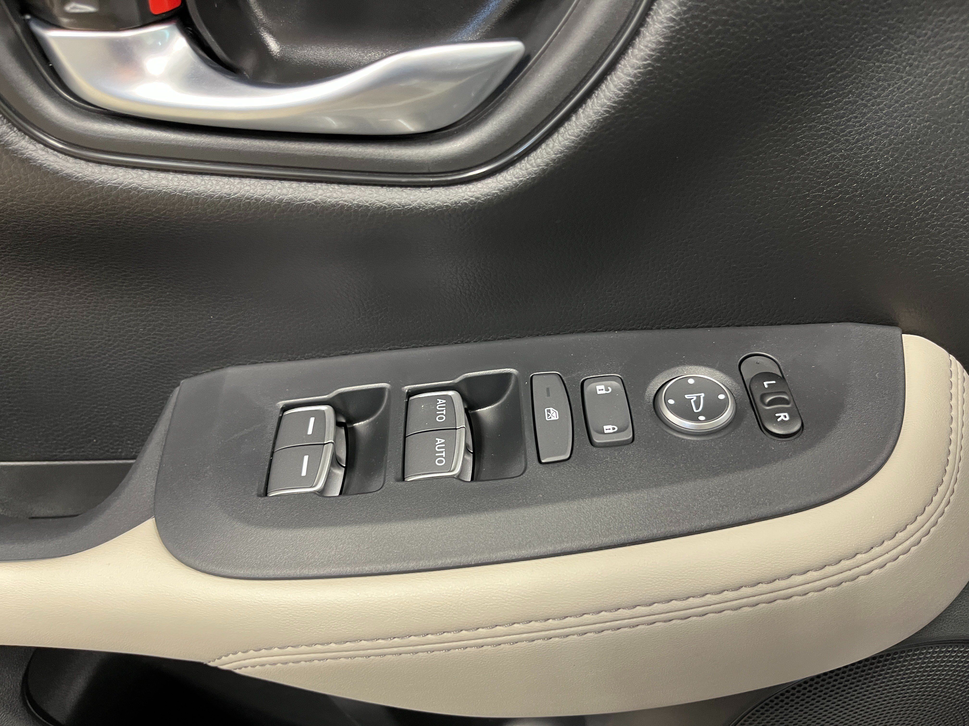 New 2027 Honda HR-V EX-L image 13
