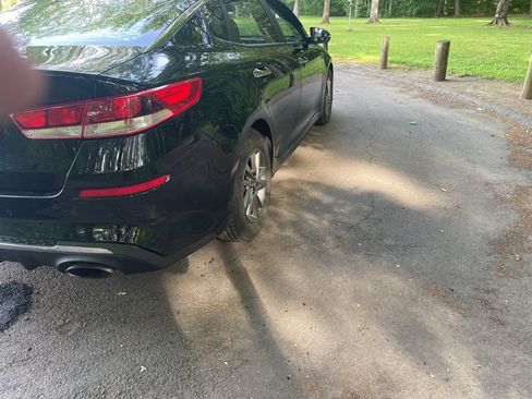 Used 2020 Kia Optima LX FWD image 37