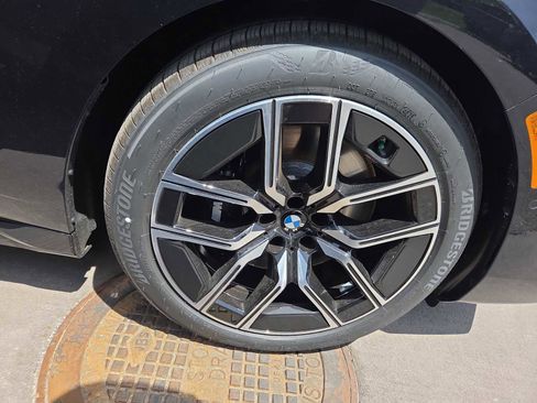 New 2026 BMW 760i xDrive AWD/4WD image 2