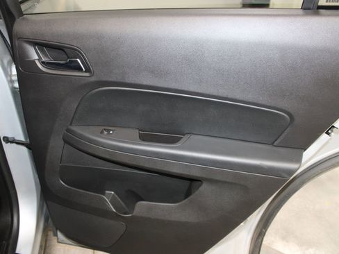 Used 2014 Chevrolet Equinox LT w/ Driver Convenience Package image 24