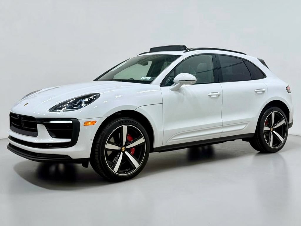 Used 2024 Porsche Macan S AWD/4WD image 10