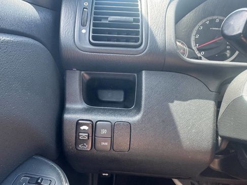 Used 2005 Honda CR-V SE image 22