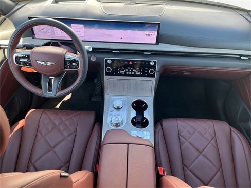 New 2025 Genesis GV80 3.5T Prestige image 10