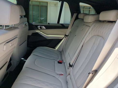 New 2026 BMW X5 M60i AWD/4WD image 14