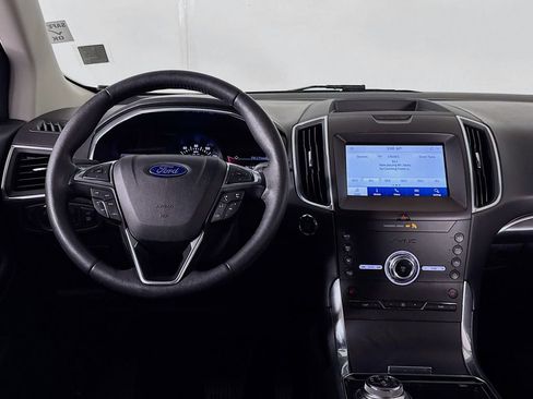 Used 2020 Ford Edge Titanium w/ Cargo Accessory Package FWD image 11
