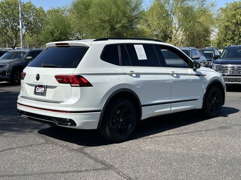Used 2023 Volkswagen Tiguan SE R-Line FWD image 4