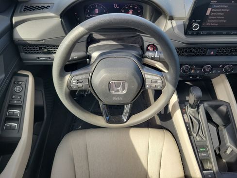 Certified 2023 Honda Accord LX image 14