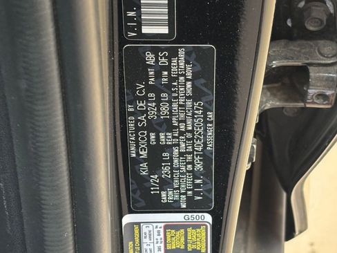 Used 2025 Kia K4 LXS image 28