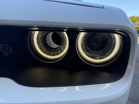 Used 2021 Dodge Challenger SRT Hellcat Redeye image 28