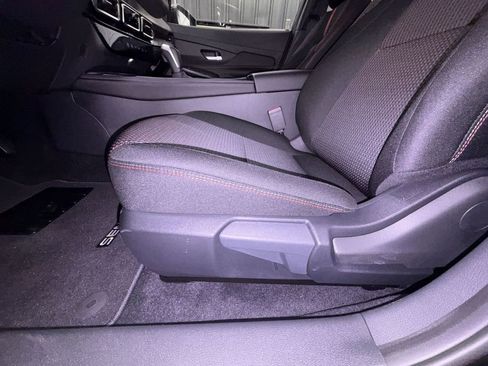 New 2026 Nissan Sentra SR w/ Floor Mat Package FWD image 12