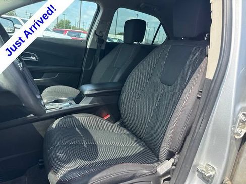 Used 2017 Chevrolet Equinox LS FWD image 9
