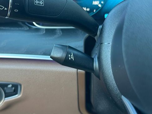 Used 2023 Mercedes-Benz E 350 Sedan image 40