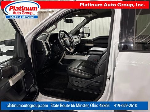 Used 2020 Ford F350 Lariat w/ Chrome Package AWD/4WD image 11