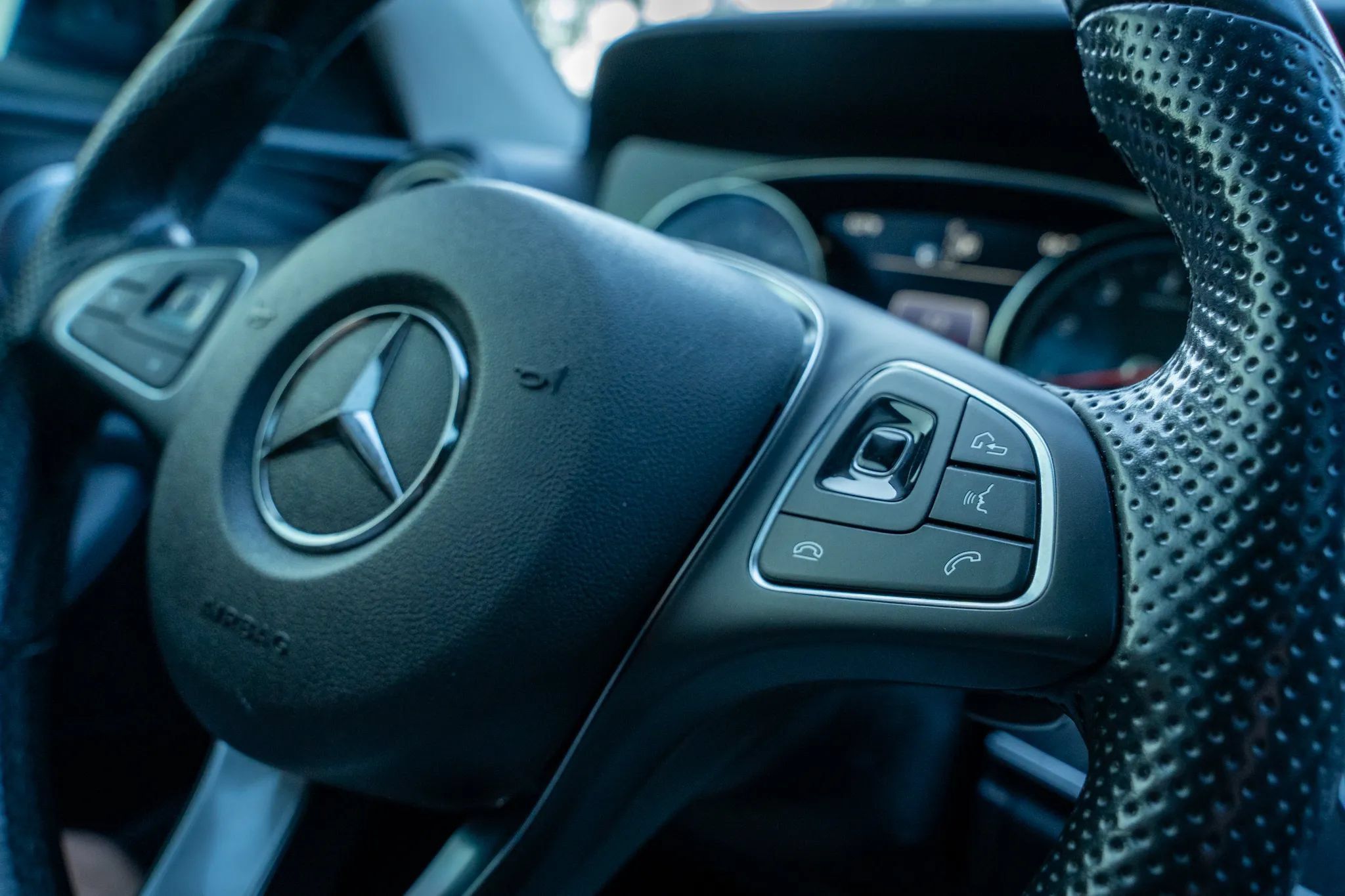 Used 2018 Mercedes-Benz E 300 4MATIC image 21