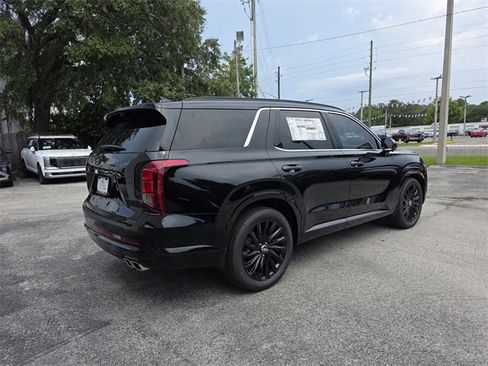 New 2025 Hyundai Palisade Calligraphy image 3