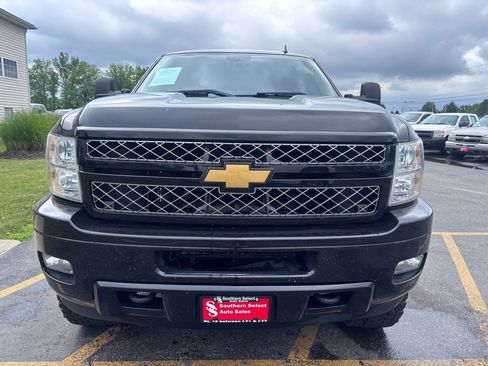 Used 2012 Chevrolet Silverado 3500 LT w/ Interior Plus Package AWD/4WD image 3