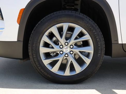 New 2026 Buick Enclave Preferred FWD image 9