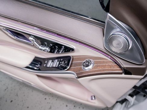 Used 2024 Mercedes-Benz Maybach S 680 4MATIC image 11